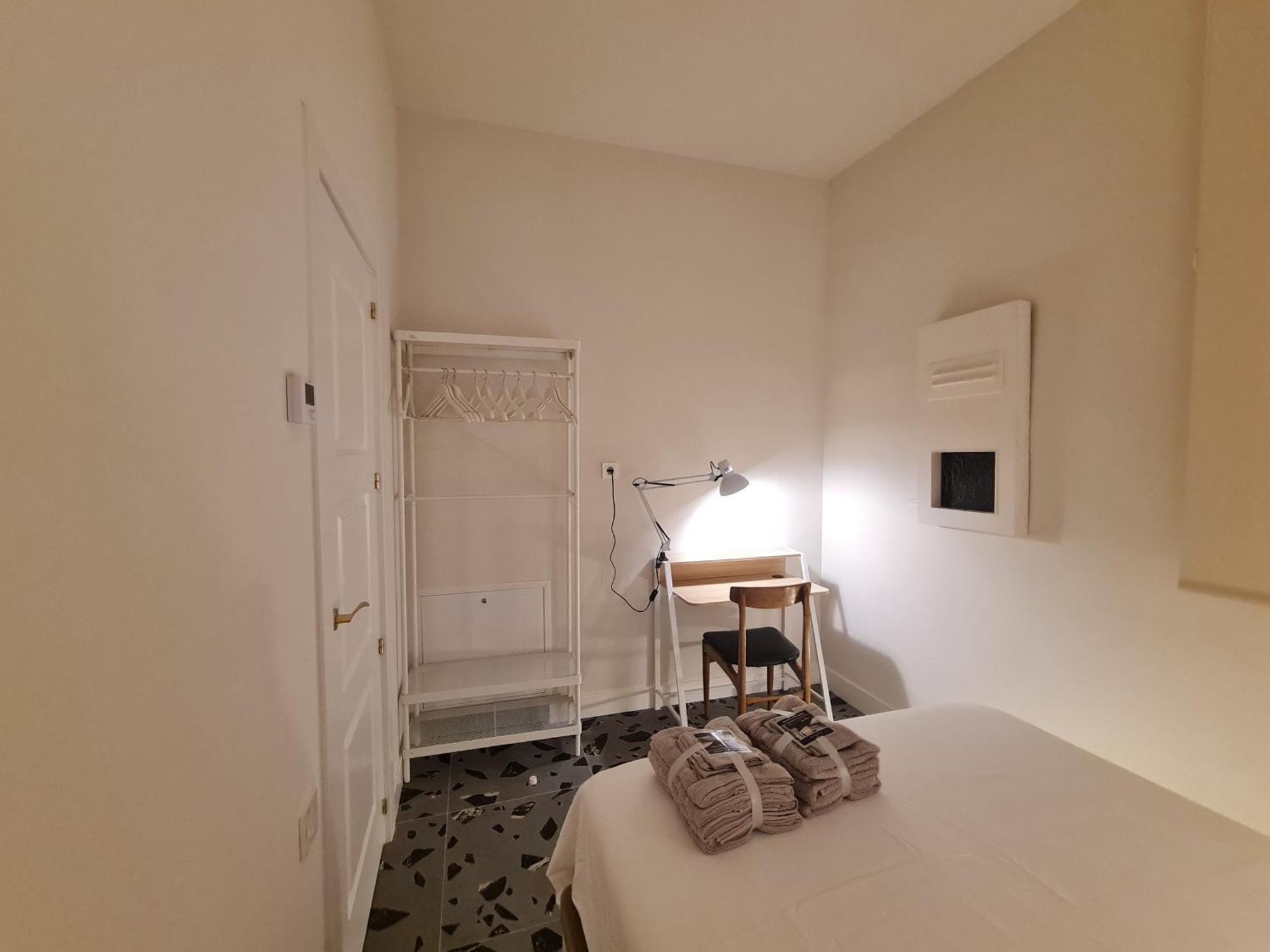 City Center Madrid Apartment With 2 Bedrooms Luaran gambar