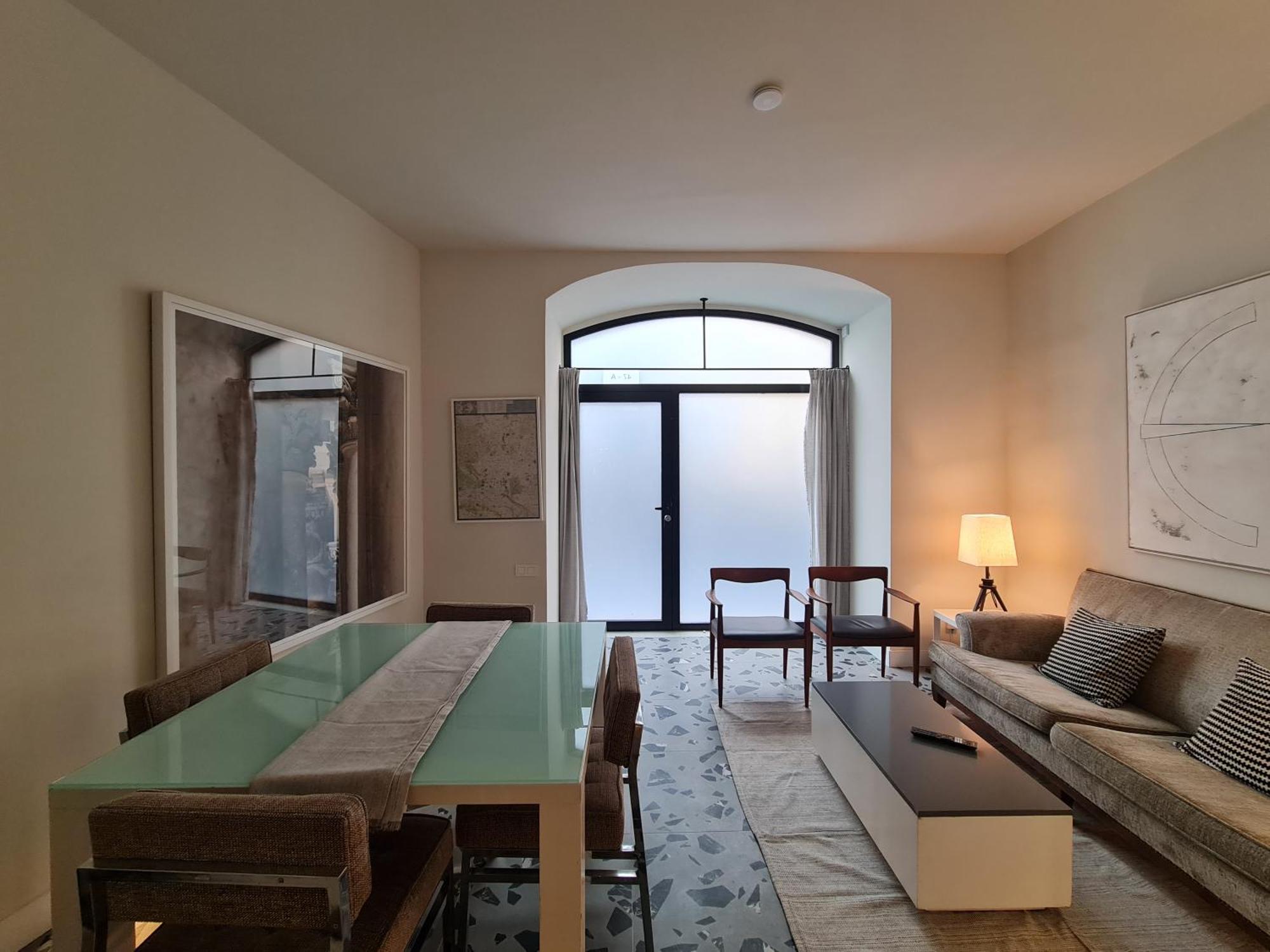 City Center Madrid Apartment With 2 Bedrooms Luaran gambar