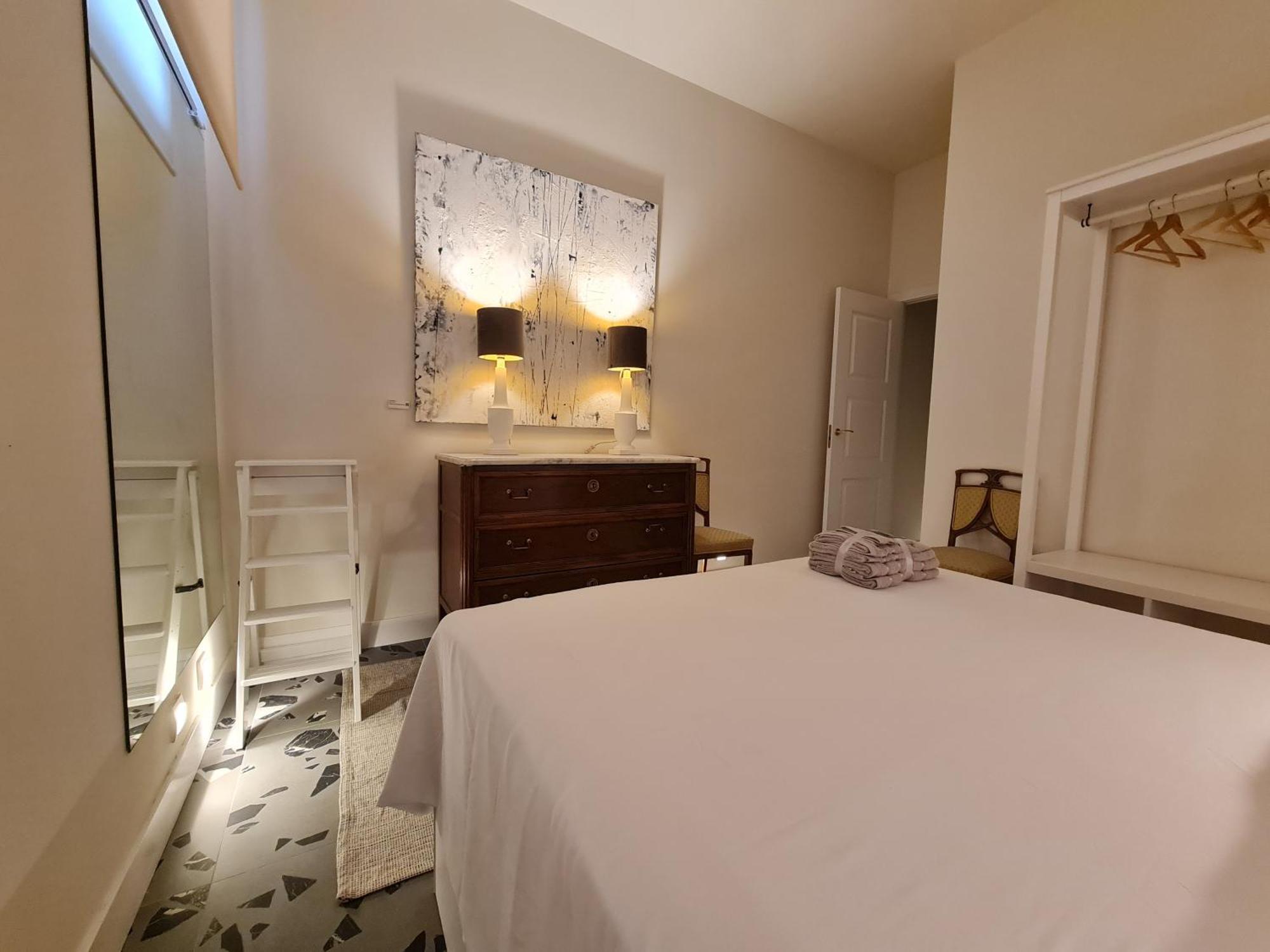 City Center Madrid Apartment With 2 Bedrooms Luaran gambar